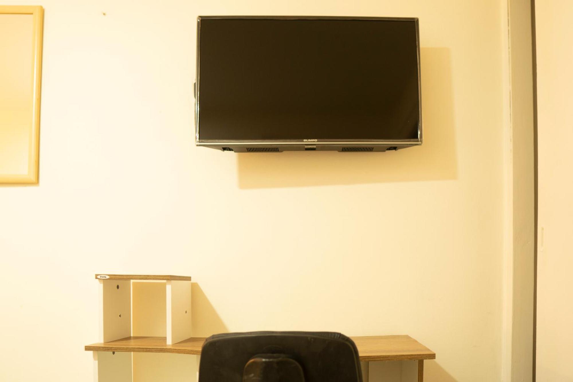 Africa House-Casa Hotel Laureles-La70 Меделин Екстериор снимка