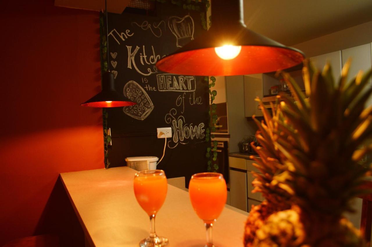 Africa House-Casa Hotel Laureles-La70 Меделин Екстериор снимка